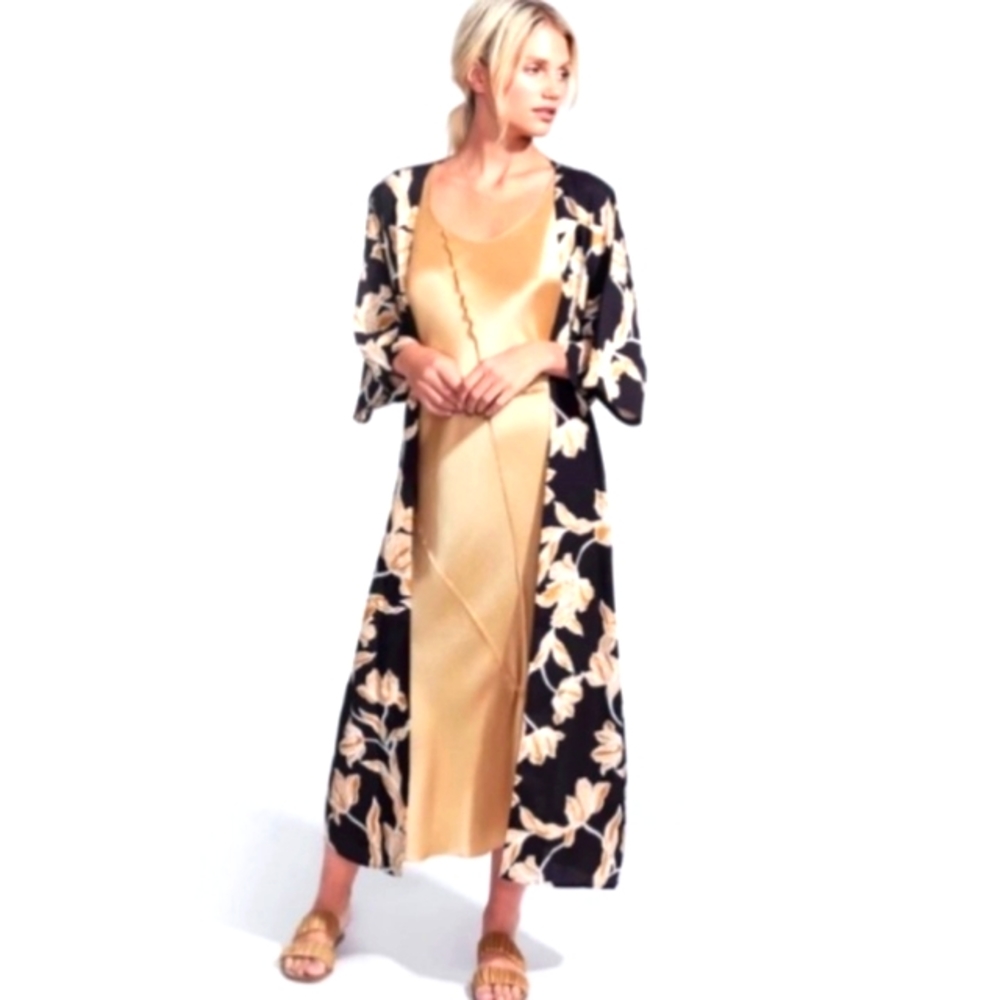 Miason Du Soir Floral Robe